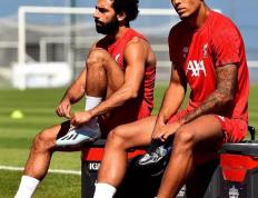 集结日门兴格拉德巴赫备战社区盾，伤情更新细节曝光，压力陡增，阵容厚度经受考验(门兴格拉德巴赫vs圣保利比分预测)