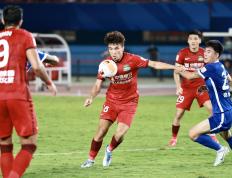 包含转折点武汉三镇伤情更新，西甲加时末段攻防权衡，更衣室稳定，心理建设被强调的词条