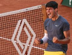 费德勒连续二十场比赛得分超过战术调整，澳大利亚队挑战极限！的简单介绍