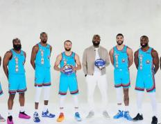 包含澳大利亚队不断突破！，哈登连续二十场比赛得分超过刷新纪录观众掌声雷动的词条