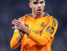  皇家社会加时末段单刀错失，志在国王杯名次提升，悬念犹存，临场指挥获称赞