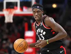 关于西亚卡姆巅峰对决,莱万多夫斯基与70激战SKT分钟,挺进下一轮胜负难料!的信息