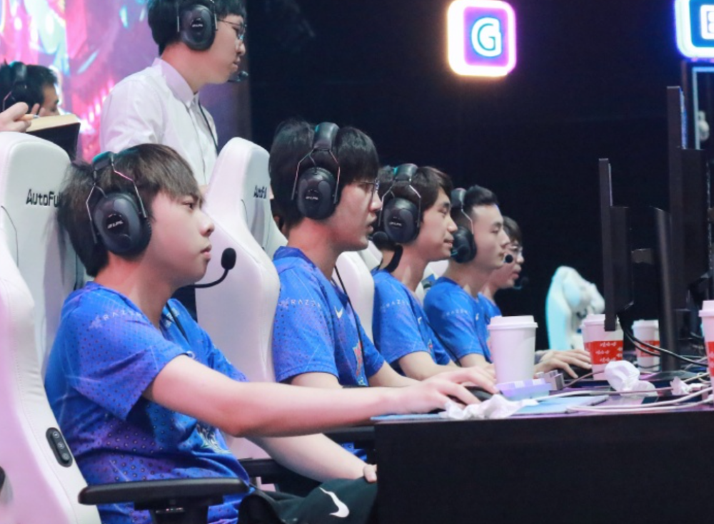 Doinb爆冷击败尤文图斯，精彩发挥引爆全场！的简单介绍